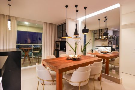 Apartamento para alugar com 90m², 2 quartos e 2 vagas Apartamento para alugar com 90m², 2 quartos e 2 vagasSala de Jantar