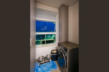 Apartamento para alugar com 90m², 2 quartos e 2 vagas Apartamento para alugar com 90m², 2 quartos e 2 vagasLavanderia