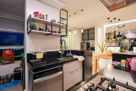 Apartamento para alugar com 90m², 2 quartos e 2 vagas Apartamento para alugar com 90m², 2 quartos e 2 vagasCozinha