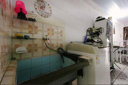 Casa à venda com 120m², 3 quartos e 1 vagaÁrea de Serviço