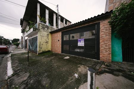Casa à venda com 120m², 3 quartos e 1 vagaFachada