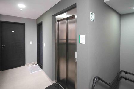 Apartamento à venda com 40m², 2 quartos e sem vaga Apartamento à venda com 40m², 2 quartos e sem vagaelevador