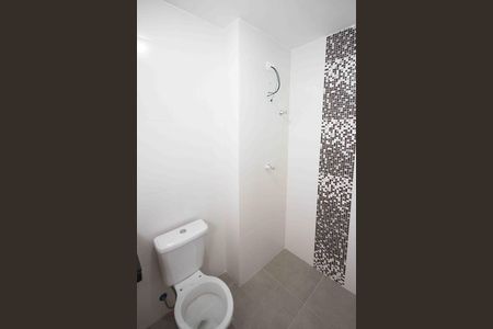 Apartamento à venda com 40m², 2 quartos e sem vaga Apartamento à venda com 40m², 2 quartos e sem vagaBanheiro