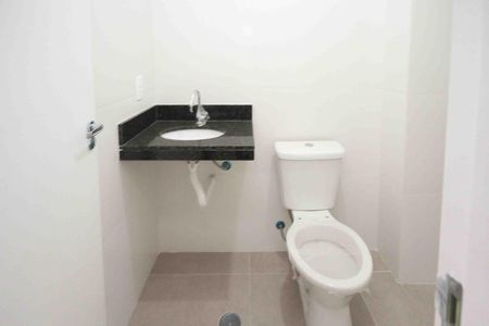 Apartamento à venda com 40m², 2 quartos e sem vaga Apartamento à venda com 40m², 2 quartos e sem vagaBanheiro