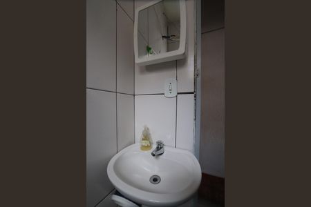 Casa à venda com 200m², 1 quarto e 2 vagasBanheiro - Casa 2