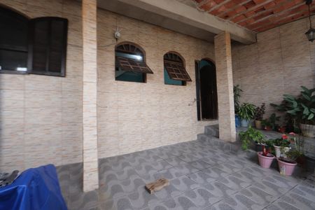 Casa à venda com 200m², 1 quarto e 2 vagasGaragem