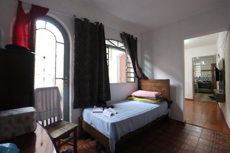 Casa à venda com 200m², 1 quarto e 2 vagasQuarto 1 - Casa 2