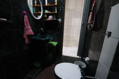 Casa à venda com 200m², 1 quarto e 2 vagasBanheiro de Baixo