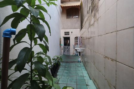 Casa à venda com 200m², 1 quarto e 2 vagasLavanderia e Quintal