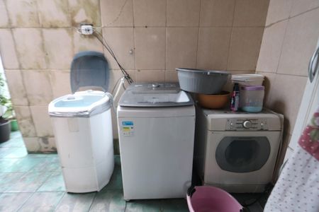 Casa à venda com 200m², 1 quarto e 2 vagasLavanderia e Quintal