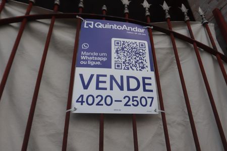 Casa à venda com 200m², 1 quarto e 2 vagasPlaca