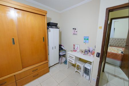 Casa para alugar com 250m², 3 quartos e 3 vagas Casa para alugar com 250m², 3 quartos e 3 vagasQuarto 1