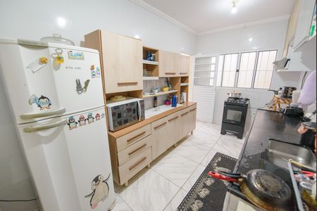 Casa para alugar com 250m², 3 quartos e 3 vagas Casa para alugar com 250m², 3 quartos e 3 vagasCozinha