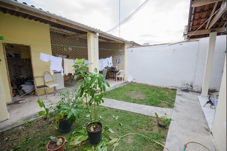 Casa para alugar com 250m², 3 quartos e 3 vagas Casa para alugar com 250m², 3 quartos e 3 vagasQuintal