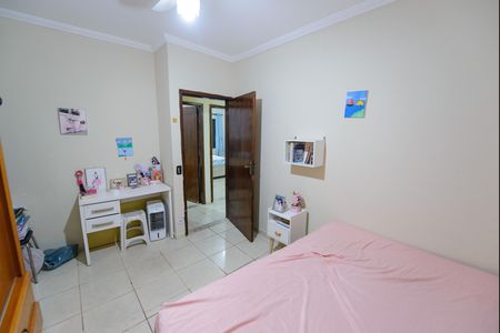 Casa para alugar com 250m², 3 quartos e 3 vagas Casa para alugar com 250m², 3 quartos e 3 vagasQuarto 1