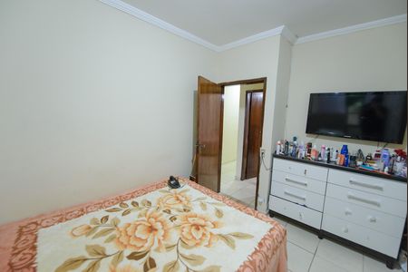 Casa para alugar com 250m², 3 quartos e 3 vagas Casa para alugar com 250m², 3 quartos e 3 vagasQuarto 2