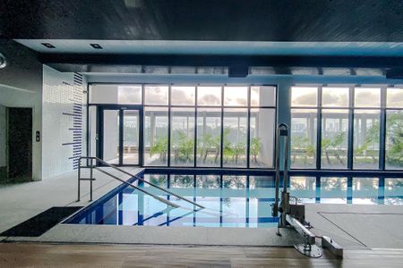 Apartamento para alugar com 60m², 2 quartos e 1 vaga Apartamento para alugar com 60m², 2 quartos e 1 vagaÁrea comum - Piscina