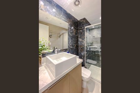 Apartamento para alugar com 60m², 2 quartos e 1 vaga Apartamento para alugar com 60m², 2 quartos e 1 vagaBanheiro