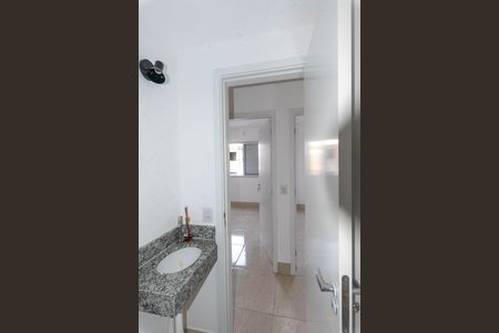 Apartamento à venda com 61m², 3 quartos e 1 vaga Apartamento à venda com 61m², 3 quartos e 1 vagaBanheiro