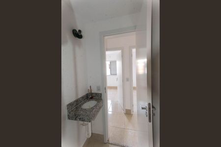 Apartamento à venda com 61m², 3 quartos e 1 vaga Apartamento à venda com 61m², 3 quartos e 1 vagaBanheiro