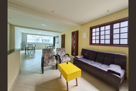 Sala de casa à venda com 3 quartos, 300m² em Vila Jacuí, São Paulo