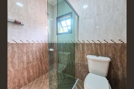Casa à venda com 300m², 3 quartos e 3 vagas Casa à venda com 300m², 3 quartos e 3 vagasBanheiro da Suíte