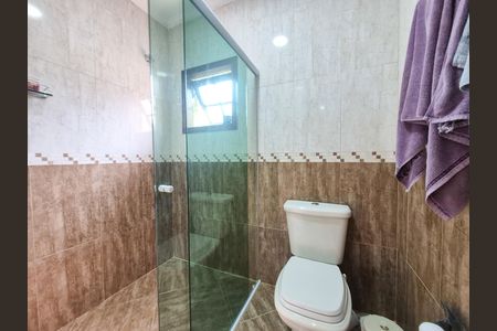 Casa à venda com 300m², 3 quartos e 3 vagas Casa à venda com 300m², 3 quartos e 3 vagasBanheiro da Suíte