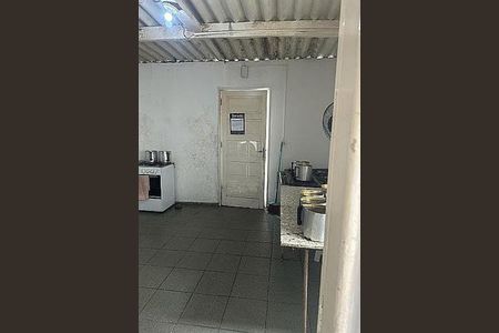 Casa à venda com 400m², 3 quartos e 8 vagas