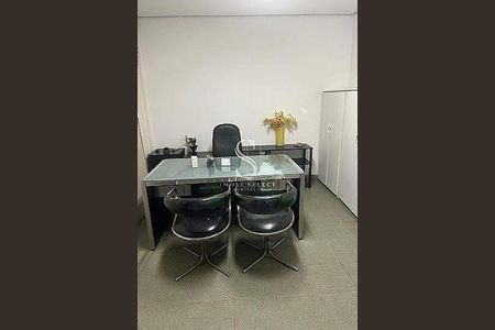 Casa à venda com 3 quartos, 400m² em Pinheiros, São Paulo