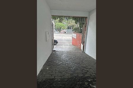 Casa à venda com 400m², 3 quartos e 8 vagas