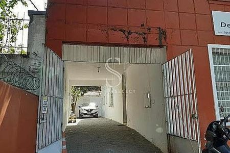 Casa à venda com 400m², 3 quartos e 8 vagas
