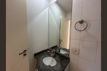 Apartamento para alugar com 76m², 2 quartos e 1 vaga Apartamento para alugar com 76m², 2 quartos e 1 vagaBanheiro