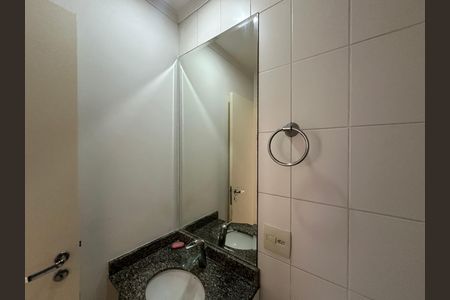 Apartamento para alugar com 76m², 2 quartos e 1 vaga Apartamento para alugar com 76m², 2 quartos e 1 vagaBanheiro