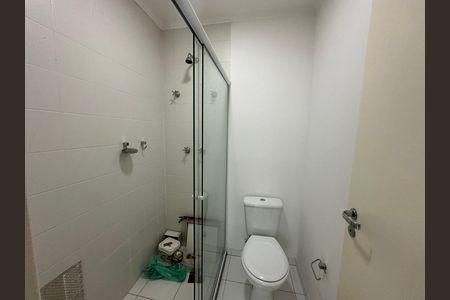 Apartamento para alugar com 76m², 2 quartos e 1 vaga Apartamento para alugar com 76m², 2 quartos e 1 vagaBanheiro de serviço