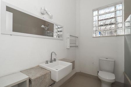 Casa para alugar com 250m², 3 quartos e 3 vagasBanheiro