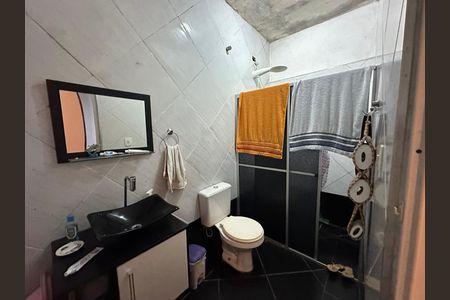 Casa à venda com 561m², 3 quartos e 6 vagas Casa à venda com 561m², 3 quartos e 6 vagasBanheiro 2