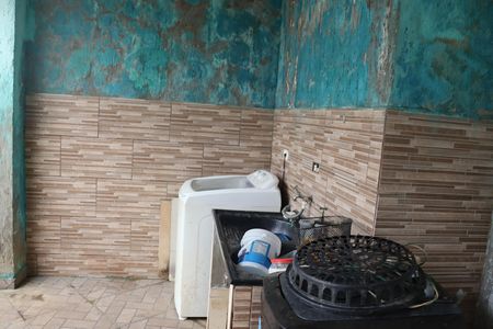 Casa à venda com 561m², 3 quartos e 6 vagas Casa à venda com 561m², 3 quartos e 6 vagasÁrea de Serviço
