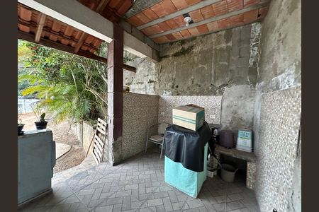 Casa à venda com 561m², 3 quartos e 6 vagas Casa à venda com 561m², 3 quartos e 6 vagasÁrea de Serviço