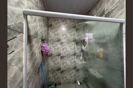Casa à venda com 561m², 3 quartos e 6 vagas Casa à venda com 561m², 3 quartos e 6 vagasBanheiro da Suíte
