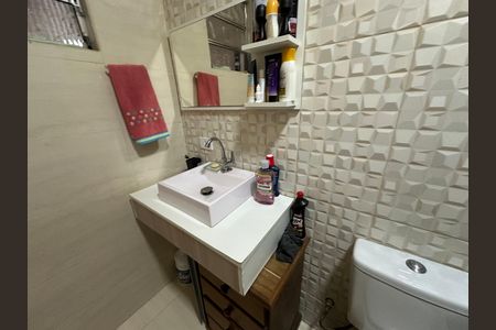 Casa à venda com 561m², 3 quartos e 6 vagas Casa à venda com 561m², 3 quartos e 6 vagasBanheiro