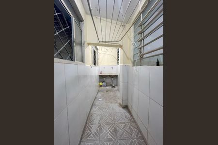 Casa de condomínio para alugar com 70m², 2 quartos e sem vaga Casa de condomínio para alugar com 70m², 2 quartos e sem vagaÁrea de Serviço