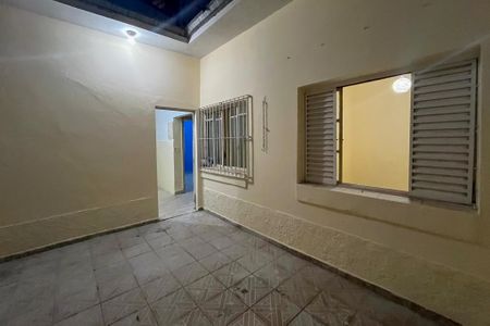 Casa de condomínio para alugar com 70m², 2 quartos e sem vaga Casa de condomínio para alugar com 70m², 2 quartos e sem vagaQuintal