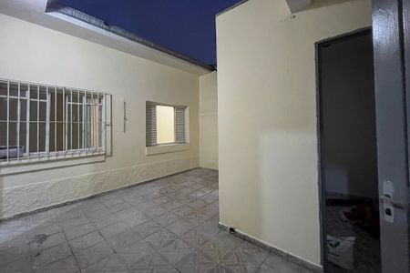 Casa de condomínio para alugar com 70m², 2 quartos e sem vaga Casa de condomínio para alugar com 70m², 2 quartos e sem vagaQuintal