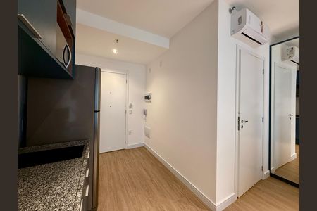 Studio para alugar com 25m², 1 quarto e sem vaga Studio para alugar com 25m², 1 quarto e sem vagaCozinha