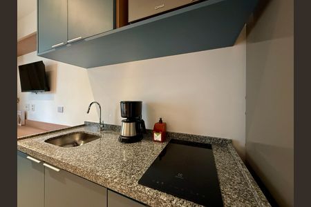 Studio para alugar com 25m², 1 quarto e sem vaga Studio para alugar com 25m², 1 quarto e sem vagaCozinha