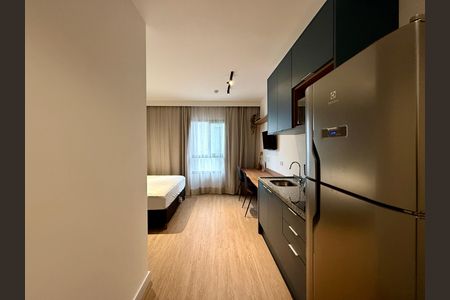 Studio para alugar com 25m², 1 quarto e sem vaga Studio para alugar com 25m², 1 quarto e sem vagaCozinha