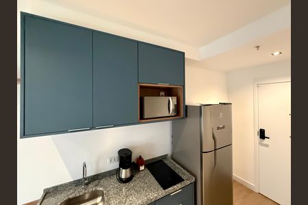 Studio para alugar com 25m², 1 quarto e sem vaga Studio para alugar com 25m², 1 quarto e sem vagaCozinha
