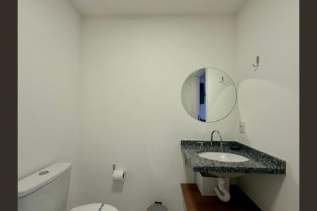Studio para alugar com 25m², 1 quarto e sem vaga Studio para alugar com 25m², 1 quarto e sem vagaBanheiro