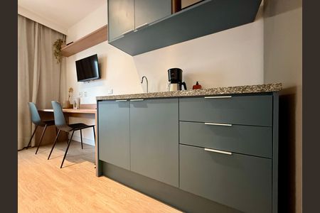 Studio para alugar com 25m², 1 quarto e sem vaga Studio para alugar com 25m², 1 quarto e sem vagaCozinha