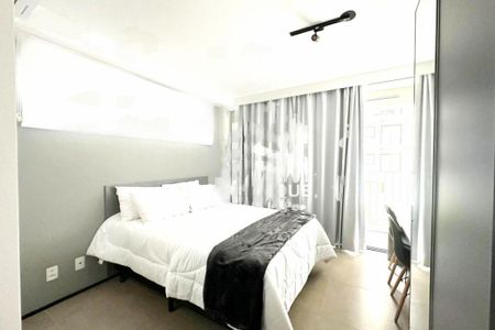 Studio à venda com 28m², 1 quarto e sem vaga